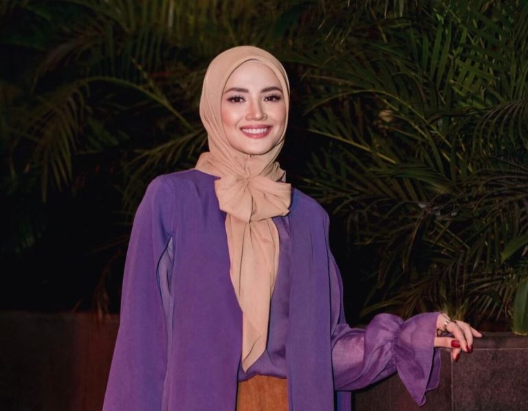 Jangan terburu-buru, tonton dahulu sebelum kritik – Fazura