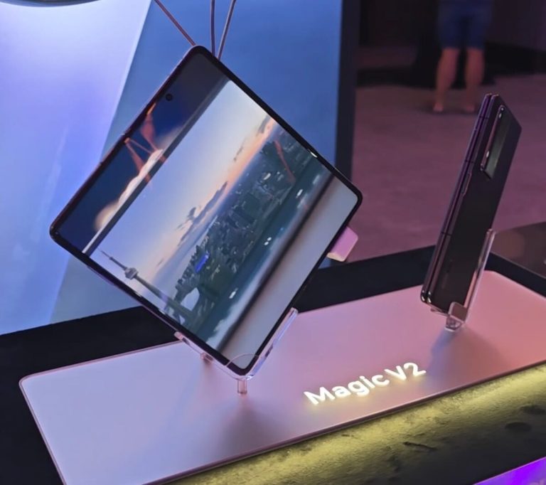 HONOR Magic V2 dijual di seluruh negara mulai esok