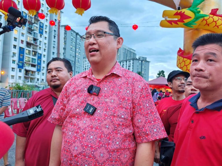 Banting disimbah cat merah, Ketua Cabang Keadilan enggan panjang isu