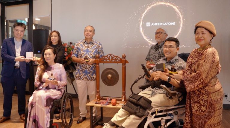 Lancar tiga koleksi minyak wangi ekslusif, haruman Ameer Safone, epitome sebuah keberanian dan daya tahan