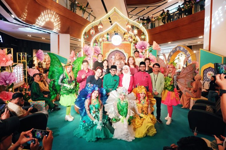 Melawati Mall meraikan sambutan Aidilfitri dengan tema ‘Fabulous Floral Raya’, berlangsung dari 9 Mac Hingga 21 April