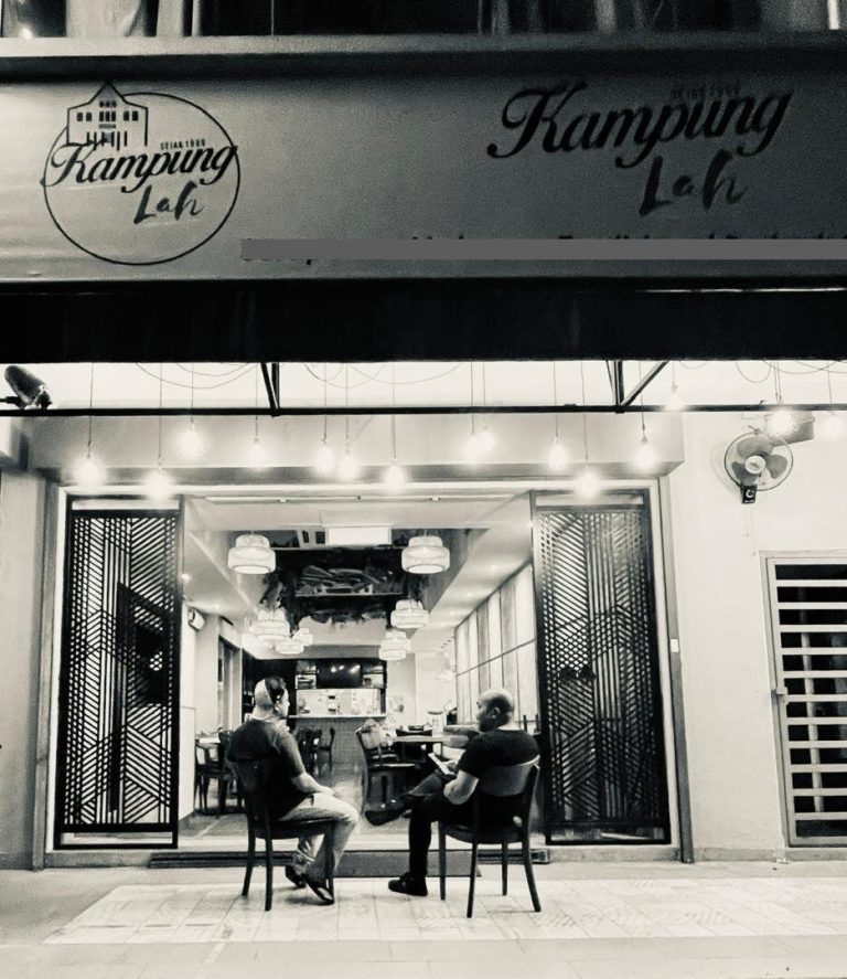 Saji 100 hidangan Melayu Asli, Kampung Lah bawa suasana kampung ke bandar
