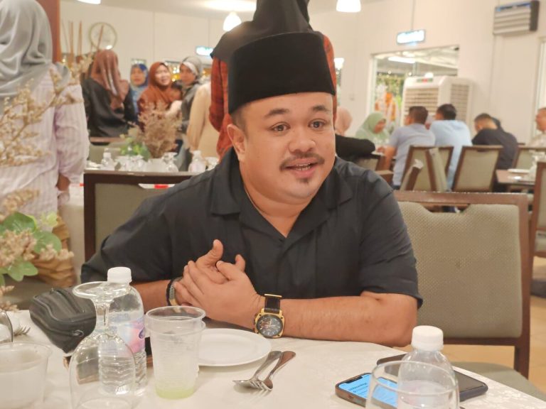Isteri Zalif Sidek sorok kehamilan kedua, takut kena marah
