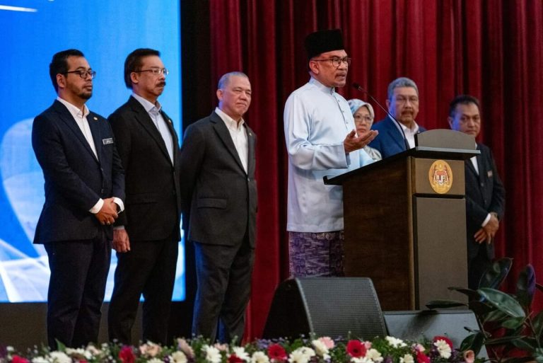 8.4 juta bakal terima STR Fasa 2 Rabu ini – Anwar