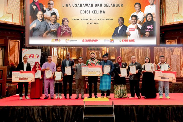 Raja Muda Selangor perkenan nobat tiga usahawan OKU sebagai Ikon Usahawan OKU Selangor edisi kelima