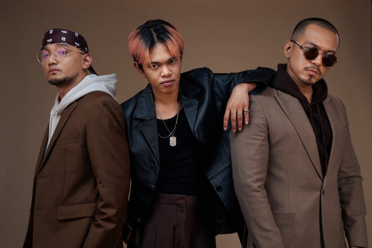 Yonnyboii, Kmy Kmo dan Luca Sickta akhirnya ‘Perlu’ bekerjasama