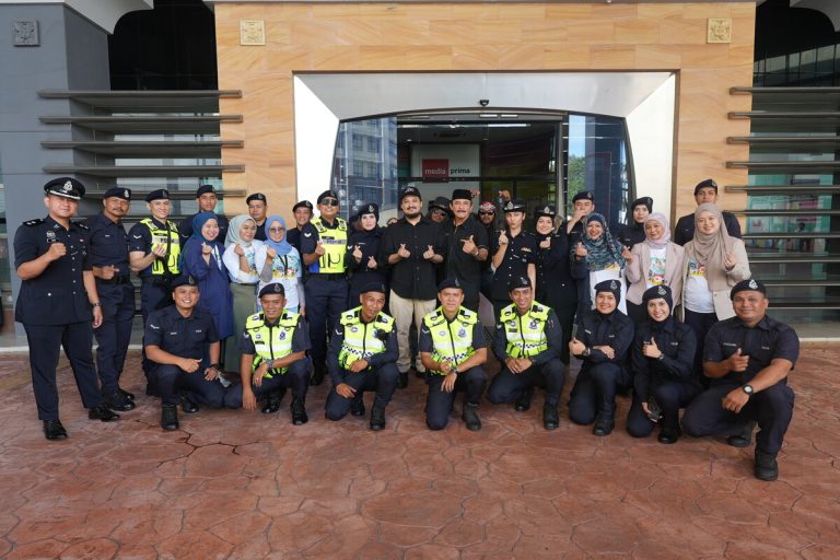 Shah Iskandar, Puteri Sarah wajah baharu Polis Peronda di jalan raya