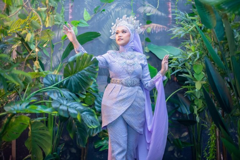 Berada di kelas tersendiri, Ernie Zakri persembah lagu Masing Masing dalam versi tradisional