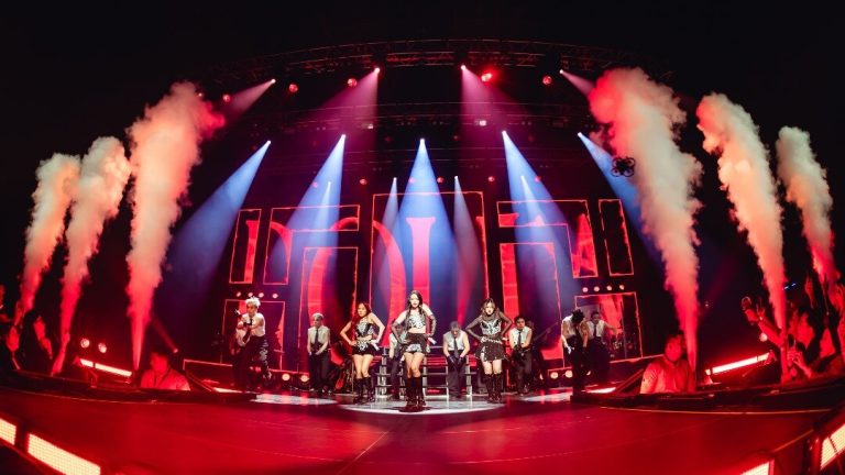 Dolla tampil magis dan aksi gah di konsert Dolla Re: Birth The Experience