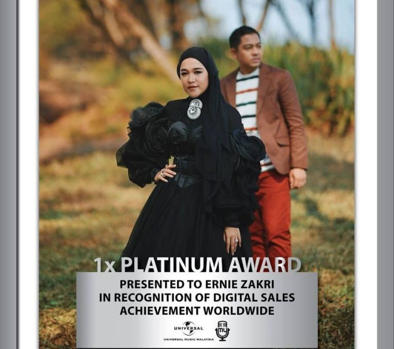 Lagu Masing Masing terima Anugerah Platinum, Ernie Zakri kekal di kelas tersendiri