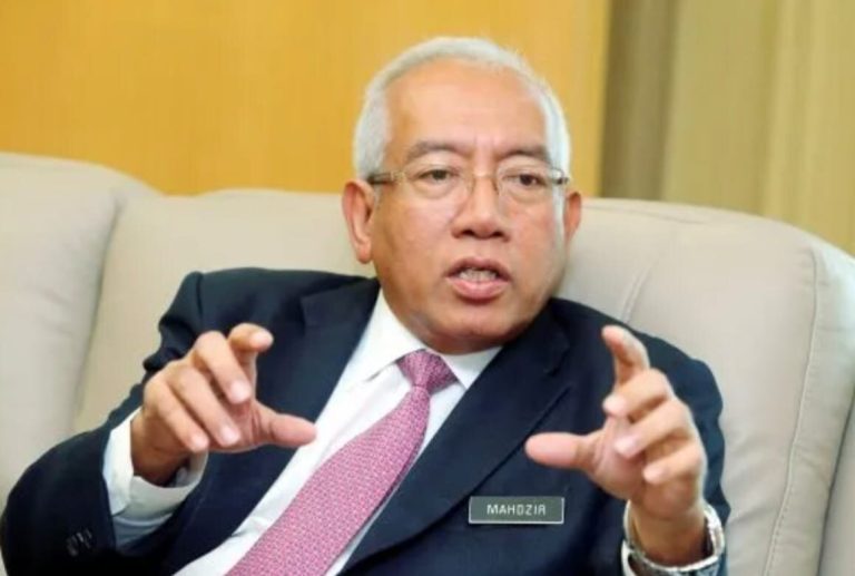 Peperiksaan UPSR dan PT3 wajar diadakan semula – Mahdzir Khalid