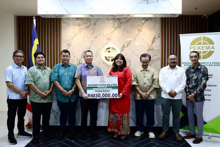 PEKEMA taja biasiswa Yayasan PEKEMA untuk pelajar cemerlang B40, UPM