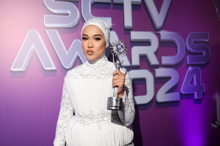 Ernie Zakri cipta rekod baharu lagu nombor satu paling lama bertahan di Malaysia