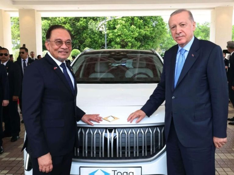 Anwar terima hadiah kereta elektrik Togg SUV daripada presiden Erdoğan