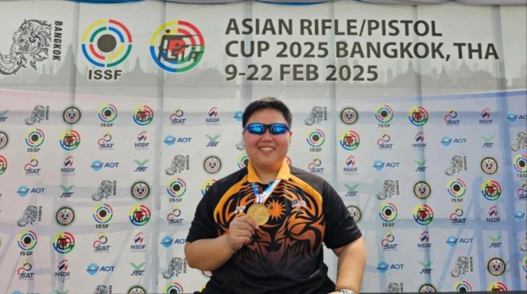 Alia Sazana cipta rekod Asia, sumbang emas dalam acara 25m pistol wanita