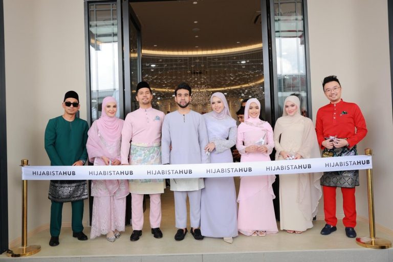 HijabistaHub lancar ibu pejabat baru dan kempen ‘Raya Paling Epik’ bersama Tune Talk