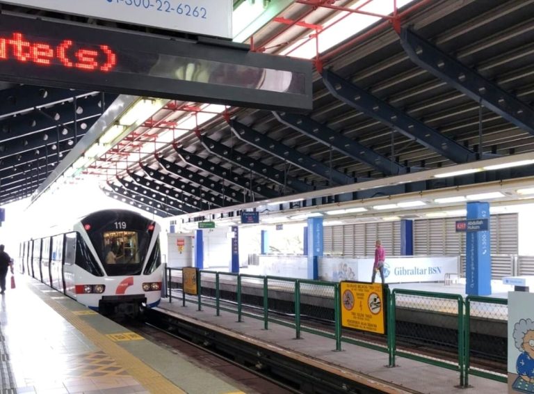 Gangguan perkhidmatan tren di Stesen Abdullah Hukum: Rapid Rail sahkan tiada kecederaan