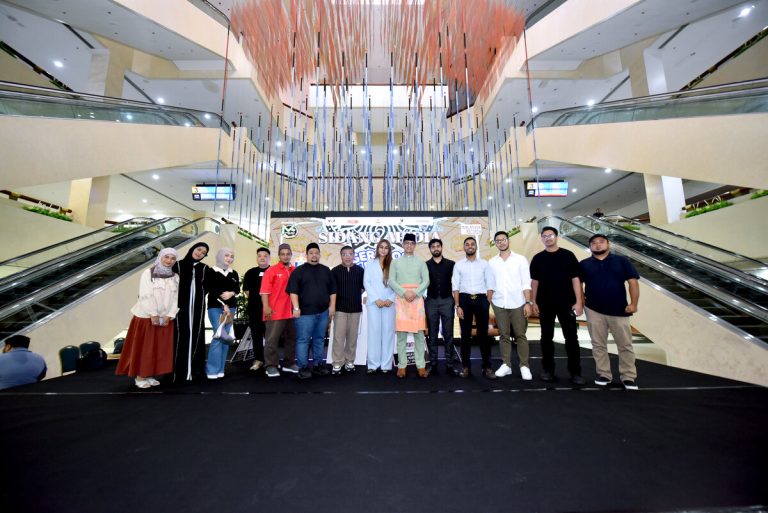 Gerobok Biru Gegak Gempita Raya 2025: Festival raya terbesar dan terlama di Malaysia