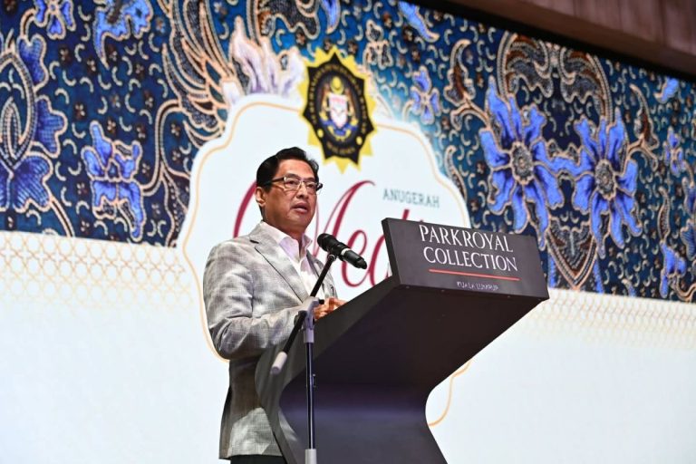 Pelantikan semula Azam Baki sebagai Ketua Pesuruhjaya SPRM satu penghormatan besar