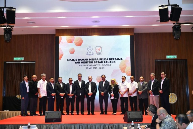 Kerajaan Negeri Pahang sertai usaha strategik FELDA ambil alih FGV Holdings