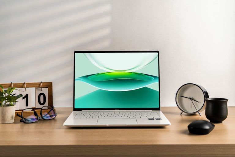 HONOR MagicBook Pro 14: Kapasiti bateri terbesar dalam komputer riba 14 inci yang ringan, tersedia mulai 13 Jun 2025