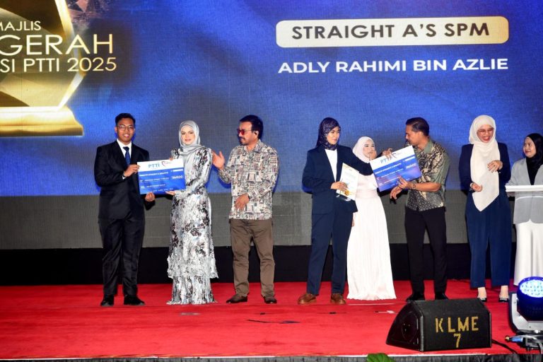 Yayasan Nurjiwa hulur insentif RM500 kepada pelajar cemerlang SPM, suntik semangat kejayaan akademik