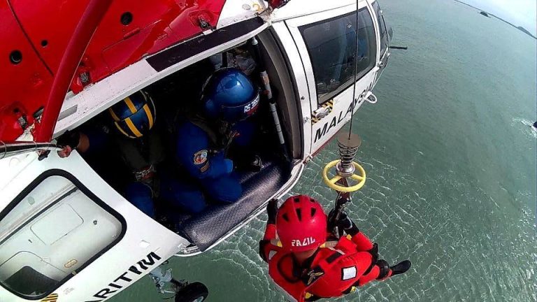 Demonstrasi Maritim Malaysia jadi tarikan utama program sua mesra KDN di Bandar Baharu