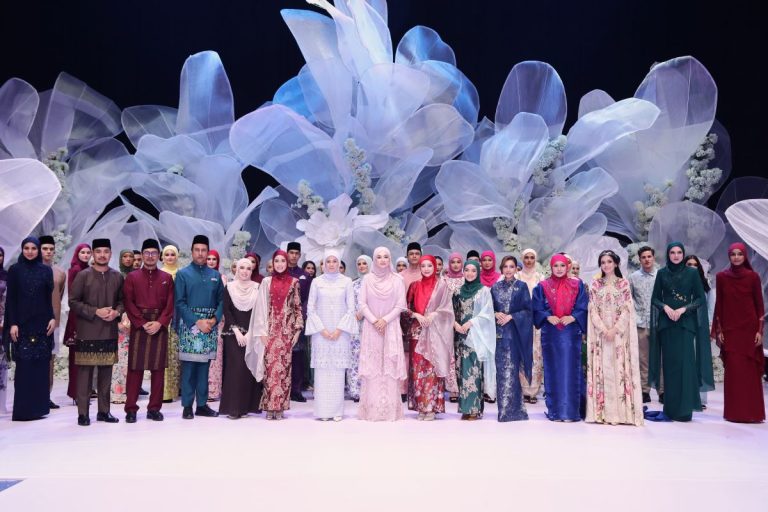 Pertunjukan Fesyen ARIANI 2026 angkat keindahan warna dan tradisi Aidilfitri